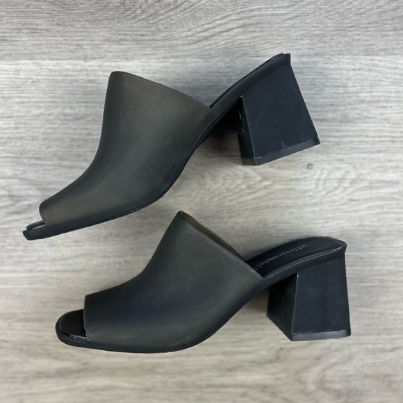 NWOT Jeffery Campbell Heeled Jelly Sandals size 6 - Picture 1 of 5